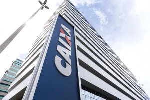 Imagem de prédio da Caixa Econômica Federal - Metrópoles